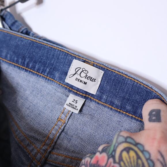 J.CREW Mid-Rise Denim Short Squash Wash Cut Off Light Raw Hem Women's 25 - Picture 11 of 12
